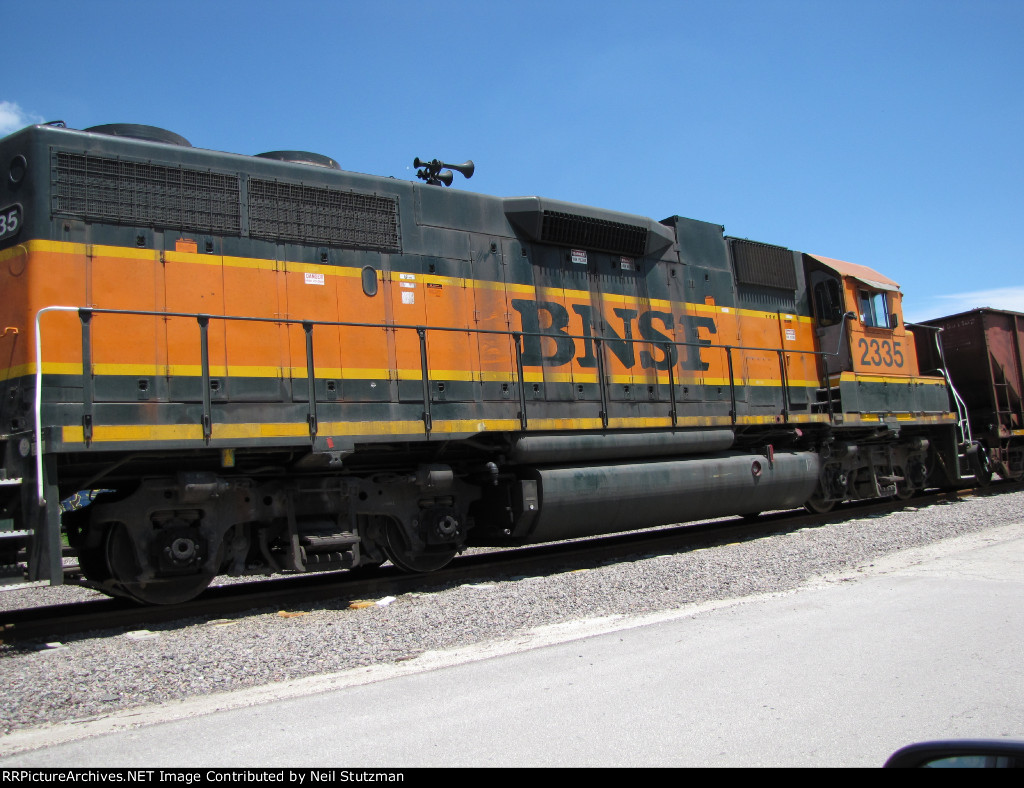 BNSF 2335